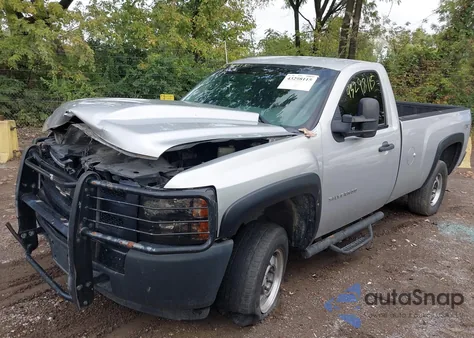 2011 Chevrolet Silverado 1500 Work Truck from USA, damaged, VIN 1GCNKPEX6BZ348737